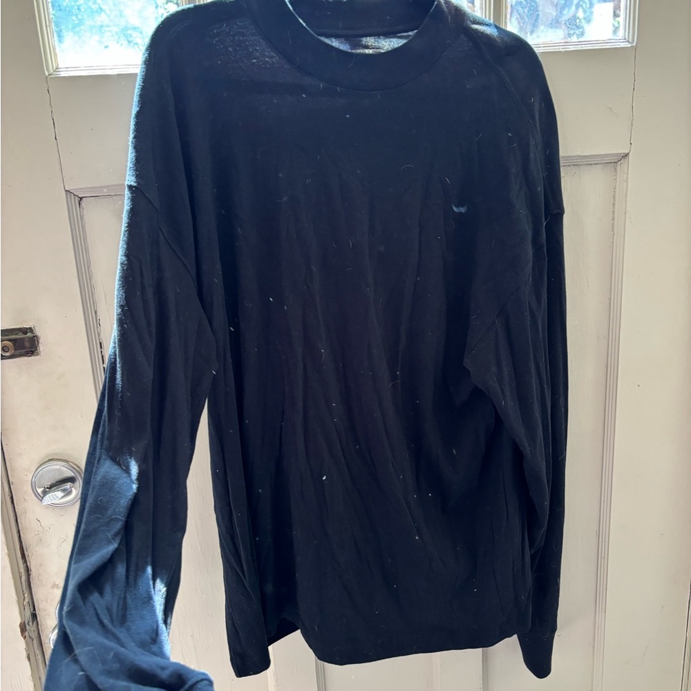 Abercrombie & Fitch Black Essential Tee